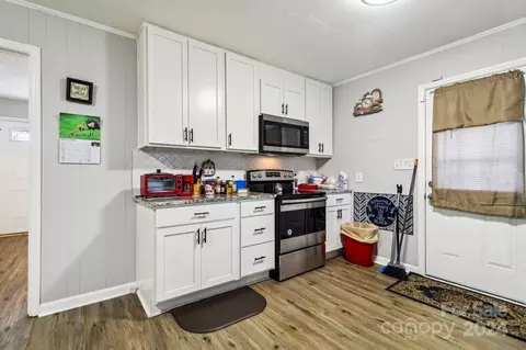 Kitchen - 105 Witherspoon St, Lancaster, SC 29720 photo 1 of 2