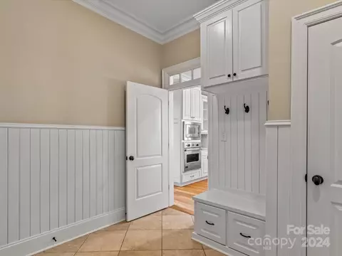 Entry Way - 18507 Square Sail Rd, Cornelius, NC 28031 photo 3 of 3