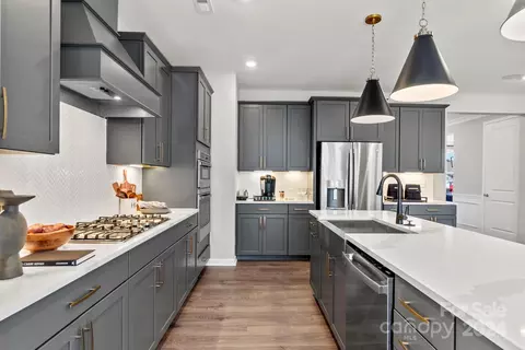 11823 Casabella Dr, Huntersville, NC 28078