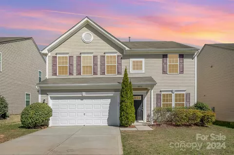 10936 Tailwater St, Davidson, NC 28036