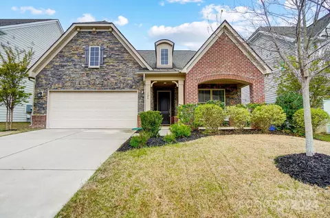 126 Hillston Ln, Mooresville, NC 28115