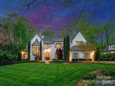 428 Jefferson Dr, Charlotte, NC 28270