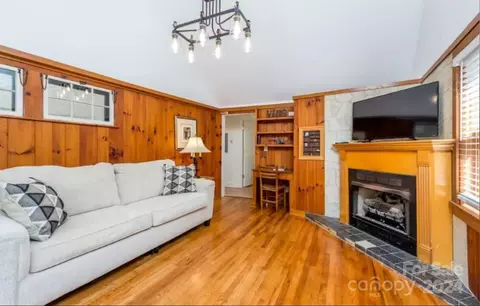 1150 W Blue Ridge 101 Rd #101, Flat Rock, NC 28731