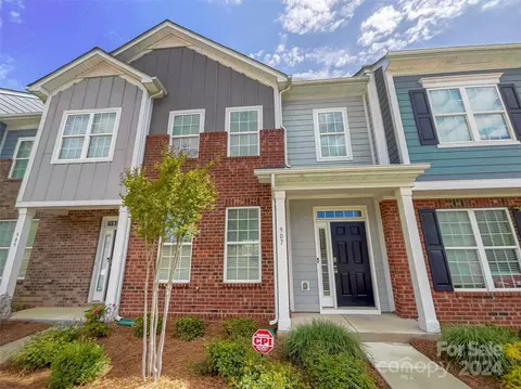 907 Goldmine Hill Ct, Belmont, NC 28012