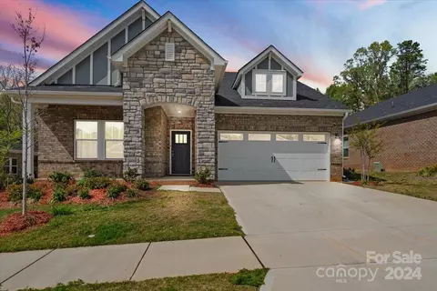 5216 Birchhill Rd, Mint Hill, NC 28227