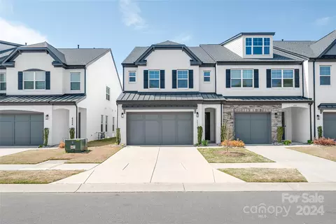 4820 Blanchard Way, Charlotte, NC 28226