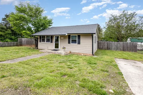 119 Whitman Cir, Mooresville, NC 28115