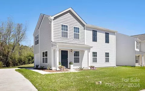 4535 Opus Ln, Charlotte, NC 28214