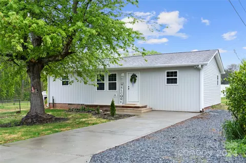 2506 Rogers Ave, Gastonia, NC 28052