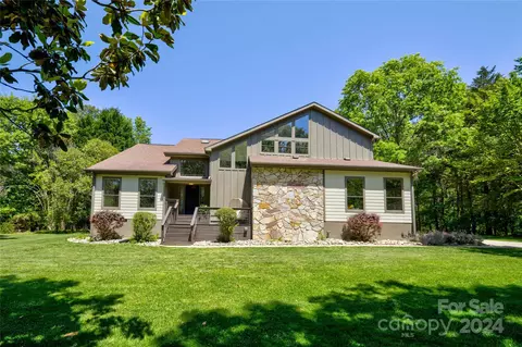 17304 Youngblood Rd, Charlotte, NC 28278