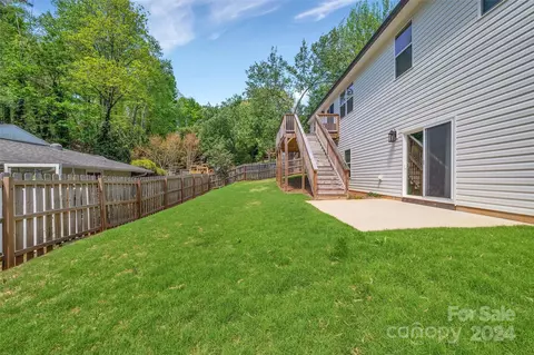 Exterior - 4156 Koala Cir, Tega Cay, SC 29708 photo 3 of 5