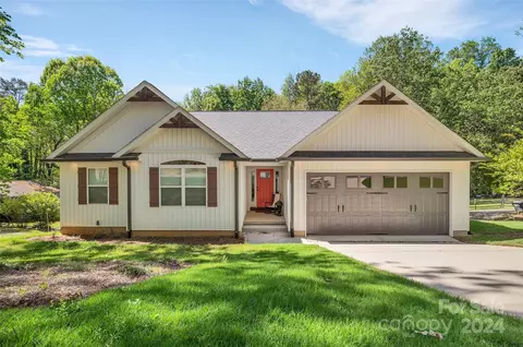 4156 Koala Cir, Tega Cay, SC 29708
