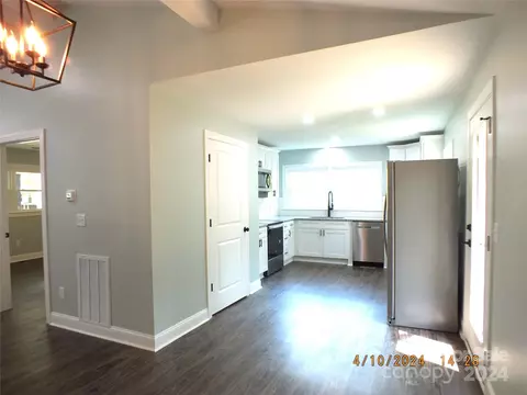 Kitchen - 4560 Cherrystone Rd, Lancaster, SC 29720 photo 7 of 7