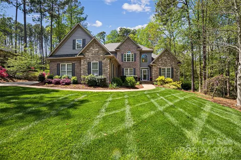 4105 Crepe Ridge Dr, Denver, NC 28037