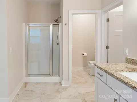 Bath - 318 Windstone Dr, Fletcher, NC 28732 photo 3 of 6