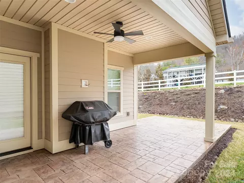 Exterior - 318 Windstone Dr, Fletcher, NC 28732 photo 6 of 12