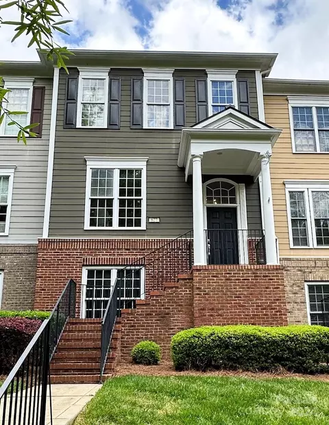 627 6th Baxter Xing, Fort Mill, SC 29708