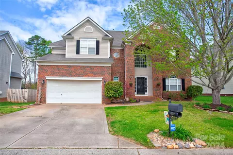 8365 Bampton Dr, Concord, NC 28027