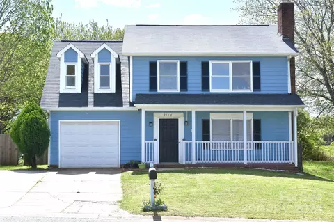 9116 Moss Cove Ct, Charlotte, NC 28227