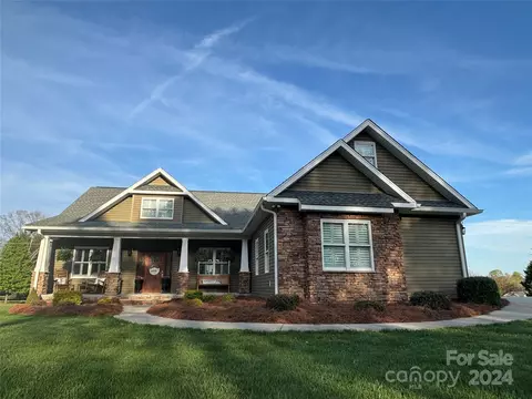 4672 Grace Chapel Rd, Granite Falls, NC 28630