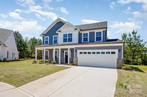 146 Fleming Dr, Statesville, NC 28677