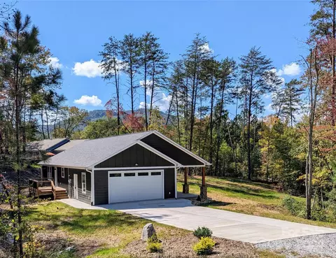 35 Haven Ridge S Ln S, Marion, NC 28752