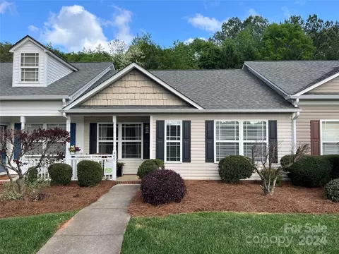 407 Guiness Pl, Rock Hill, SC 29730