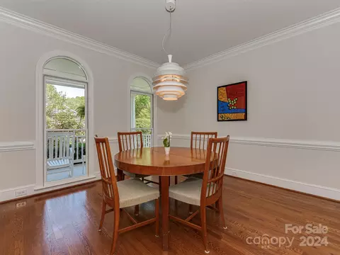 Dining - 211 Hobbs St, Davidson, NC 28036 photo 1 of 3