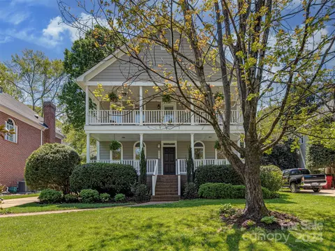 Exterior - 211 Hobbs St, Davidson, NC 28036 photo 2 of 10