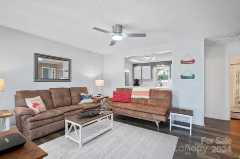 Living - 1405 Deer Run Rd, Ridgeway, SC 29130 photo 3 of 6