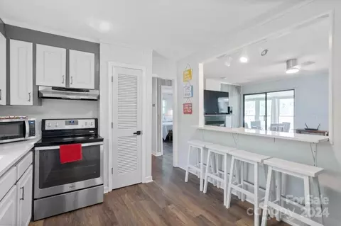 Kitchen - 1405 Deer Run Rd, Ridgeway, SC 29130 photo 1 of 4