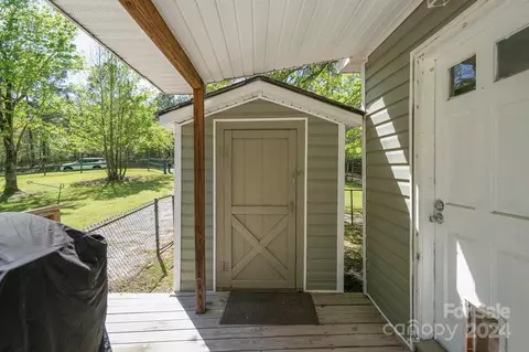 Exterior - 1405 Deer Run Rd, Ridgeway, SC 29130 photo 6 of 18