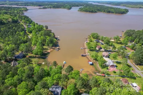 View/Area - 1405 Deer Run Rd, Ridgeway, SC 29130 photo 5 of 13