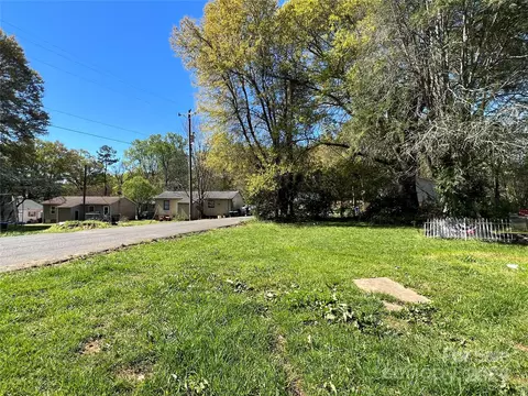00 Noles Dr, Mount Holly, NC 28120