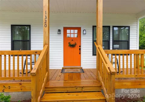 1320 Grace Ave, Lancaster, SC 29720 photo 2