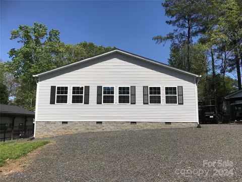 106 Overland A78 Trl #A7/8, Mount Gilead, NC 27306