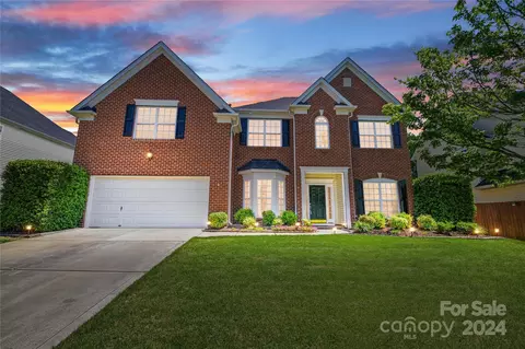 11034 Huntington Meadow Ln, Charlotte, NC 28273