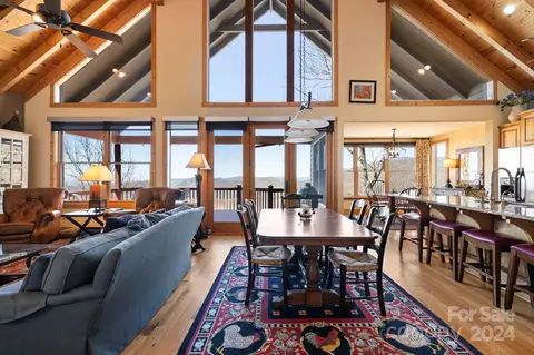 79 Cottage 5 Ln #5, Mars Hill, NC 28754