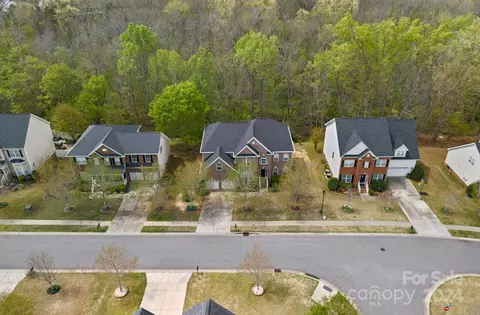 Exterior - 607 Evening Mist Dr, Fort Mill, SC 29708 photo 2 of 9