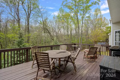 Exterior - 607 Evening Mist Dr, Fort Mill, SC 29708 photo 6 of 9