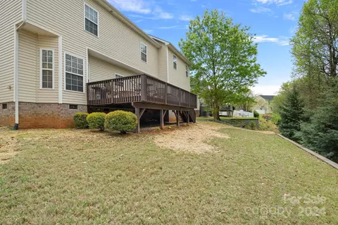 Exterior - 607 Evening Mist Dr, Fort Mill, SC 29708 photo 9 of 9