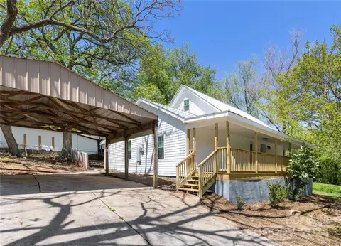 1606 Laboratory Rd, Lincolnton, NC 28092