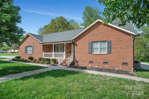 309 Bates Ave, Cherryville, NC 28021