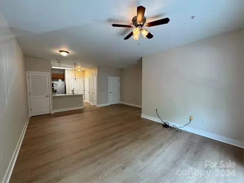 630 Calvert 1108 St #1108, Charlotte, NC 28208