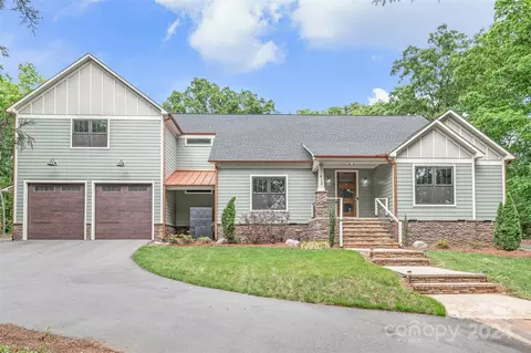 11412 Singletary Ln, Charlotte, NC 28227