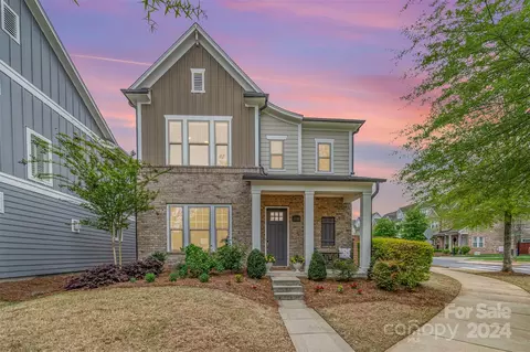 7704 Waverly Walk Ave, Charlotte, NC 28277