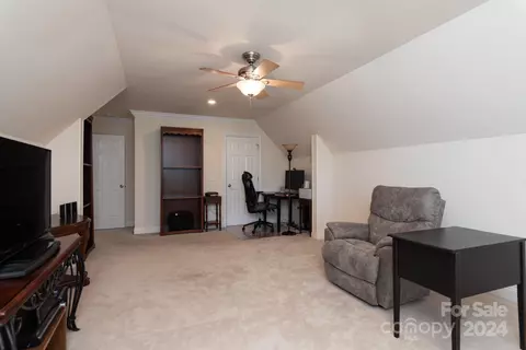 Living - 3960 Steve Ikerd Ne Dr NE, Hickory, NC 28601 photo 5 of 5