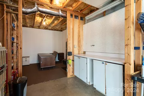 Other - 3960 Steve Ikerd Ne Dr NE, Hickory, NC 28601 photo 5 of 8