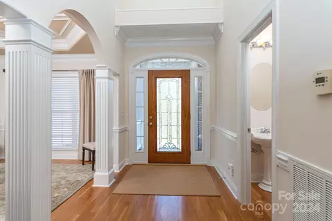 Entry Way - 3960 Steve Ikerd Ne Dr NE, Hickory, NC 28601 photo 1 of 1