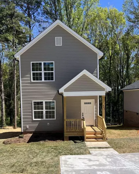 902 Weldon St, Gastonia, NC 28052
